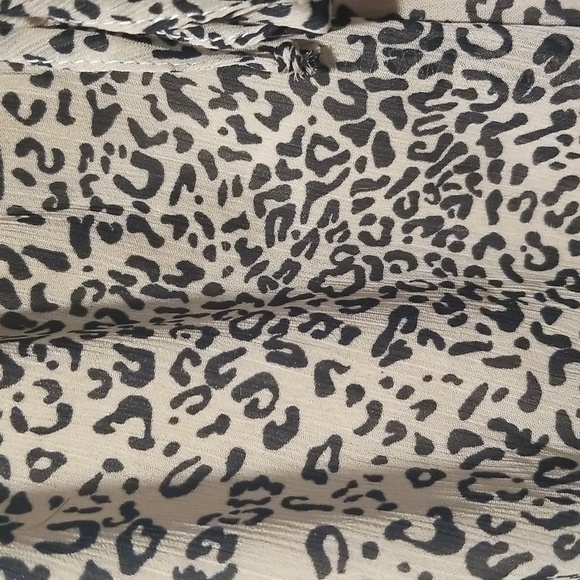 Francesca's Leopard Print Romper - Picture 6 of 9